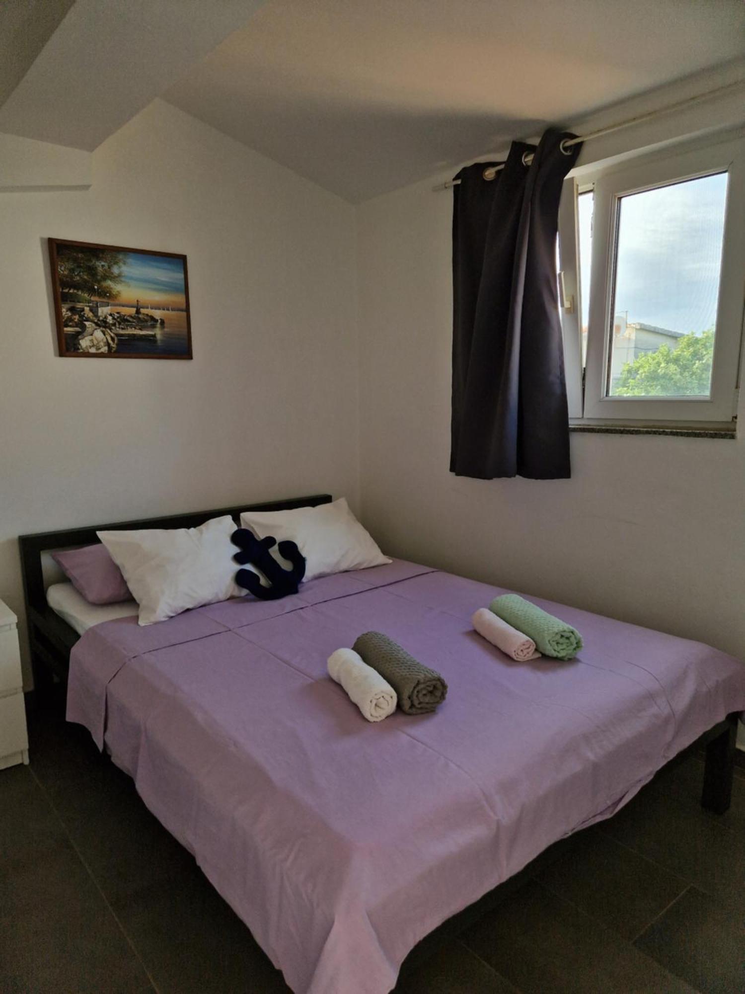 Aurelia Apartments, Вир Екстериор снимка