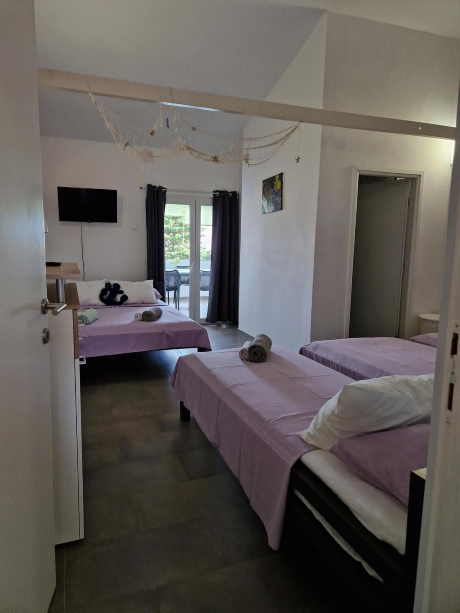 Aurelia Apartments, Вир Екстериор снимка