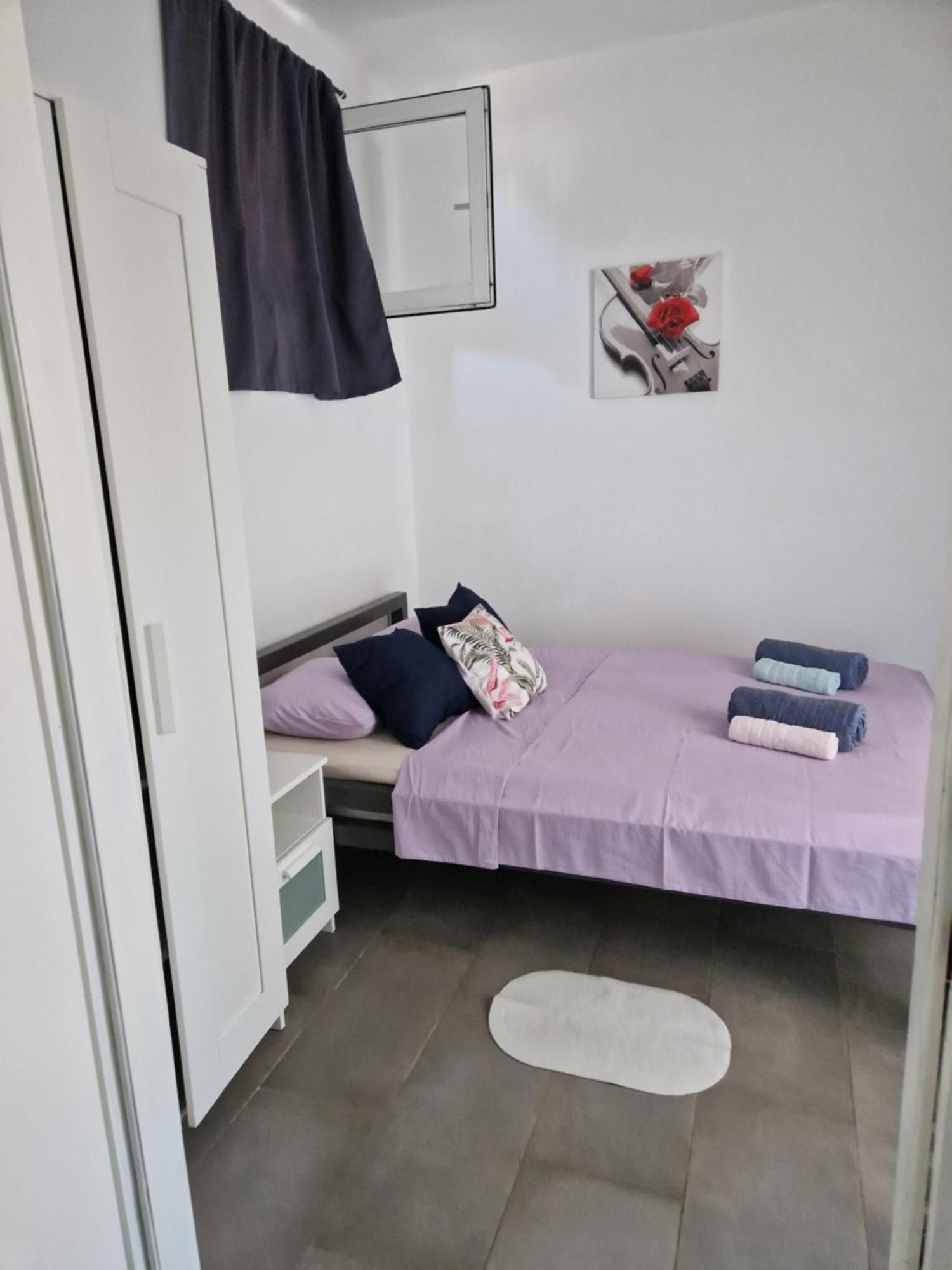 Aurelia Apartments, Вир Екстериор снимка