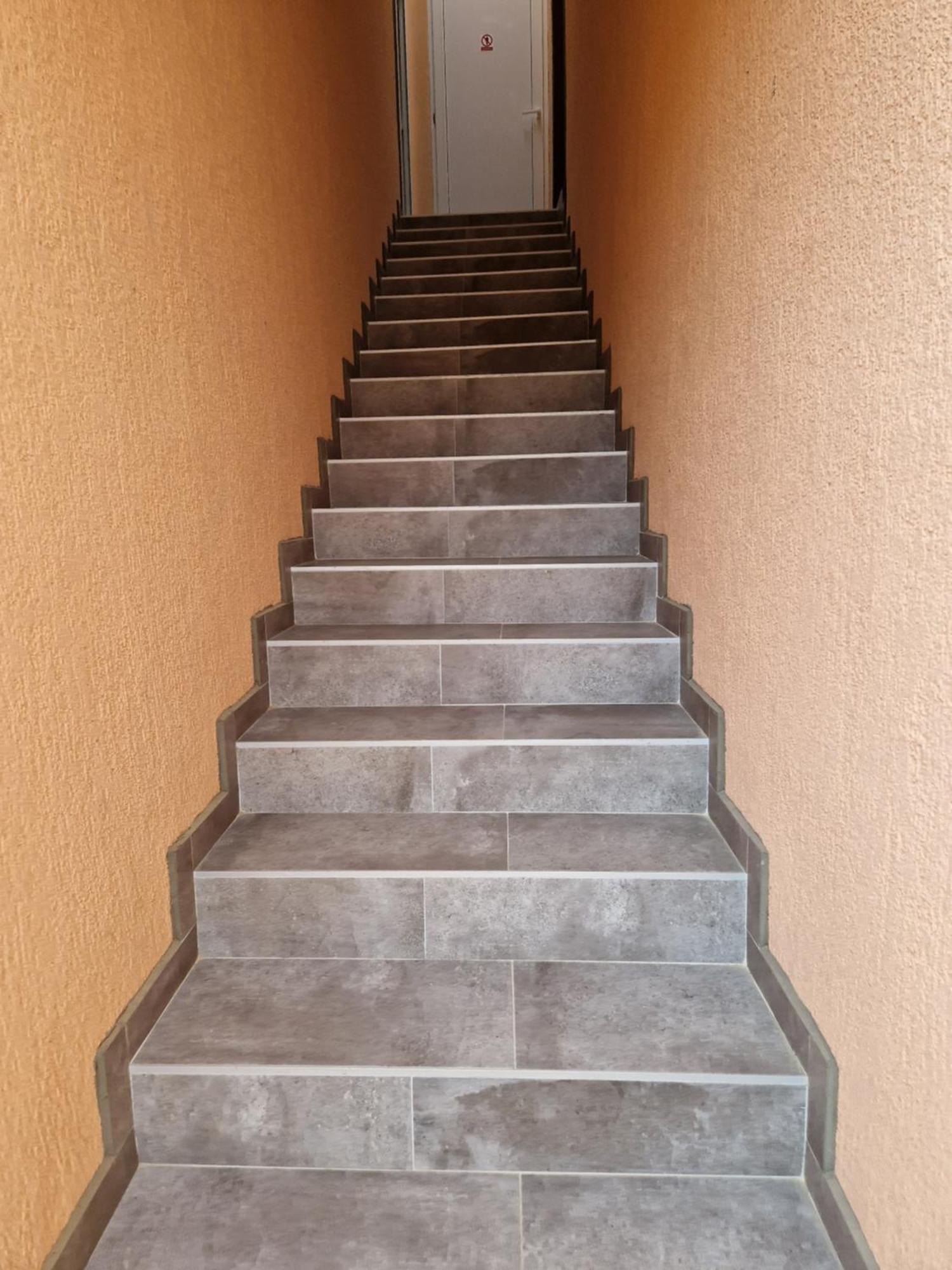 Aurelia Apartments, Вир Екстериор снимка